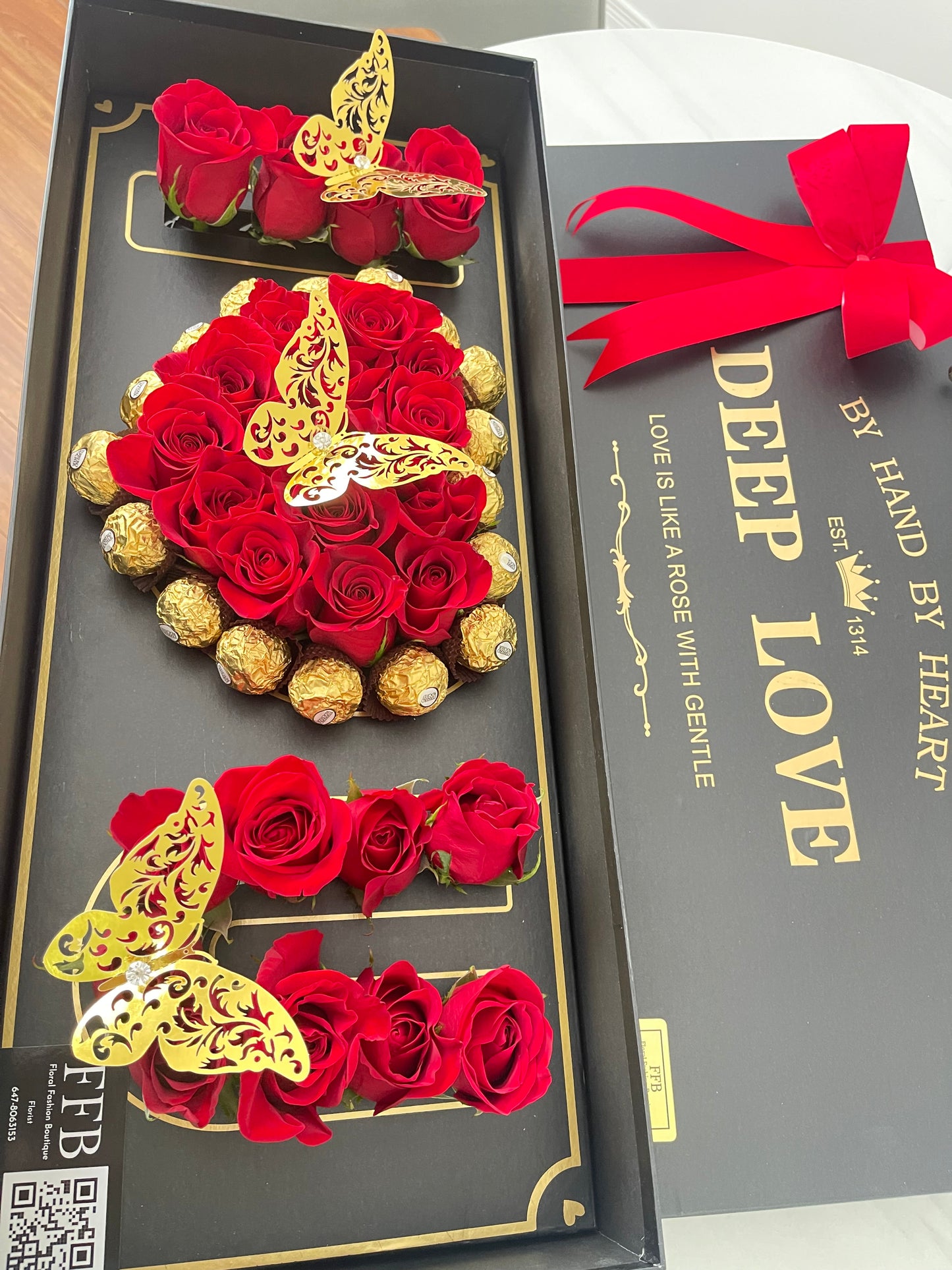 I love you box “ Fresh Roses”/ Valentine’s Day flowers