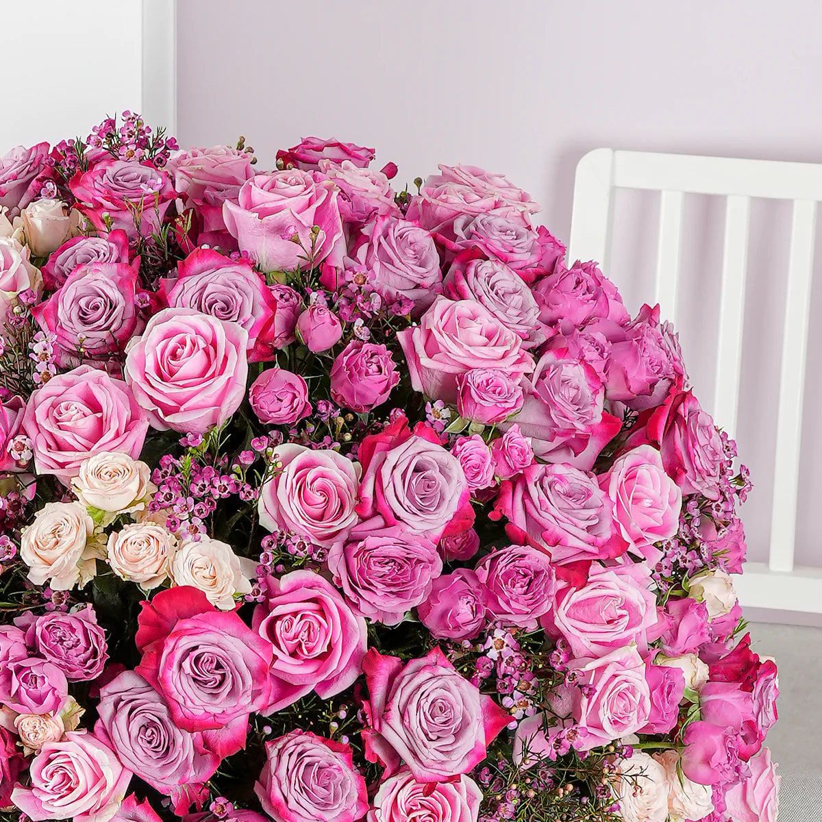 Arianna - Stand / Flower Stand - Floral Fashion Boutique