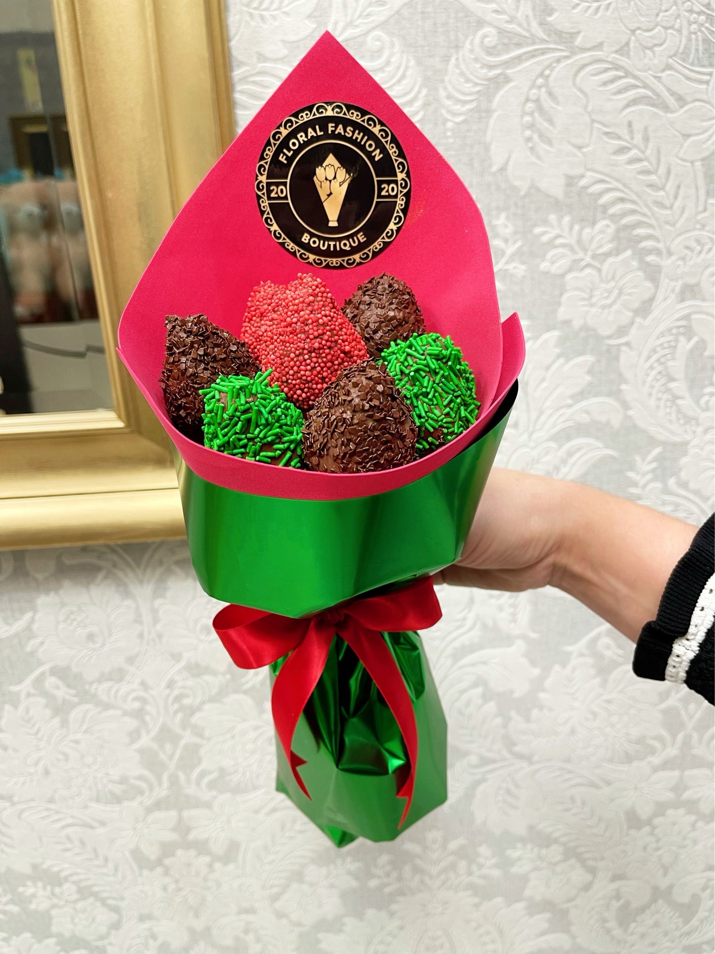 Corporate Holiday gift - Floral Fashion Boutique