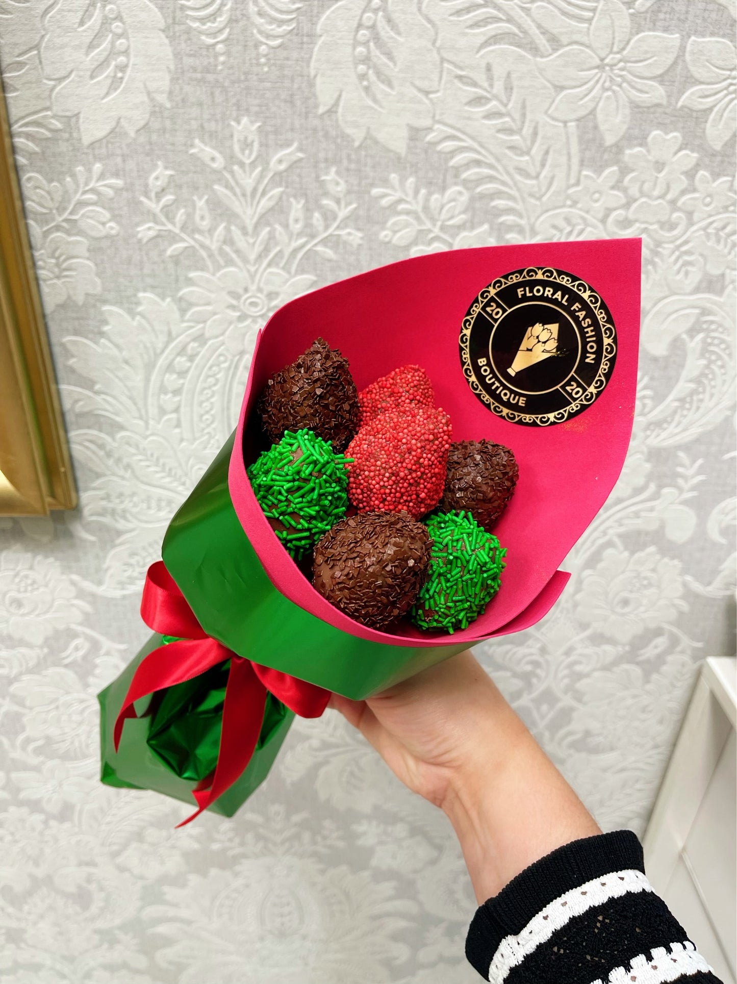 Corporate Holiday gift - Floral Fashion Boutique