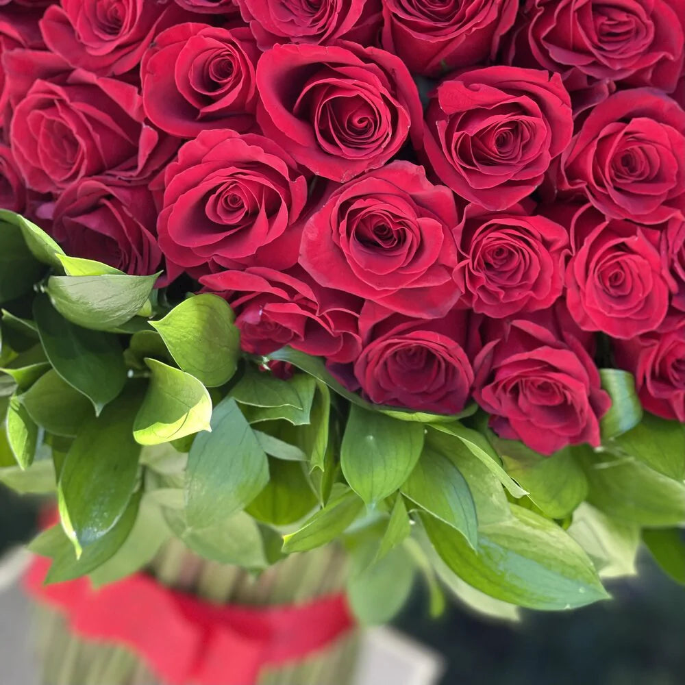 Standing giant bouquet - Floral Fashion Boutique