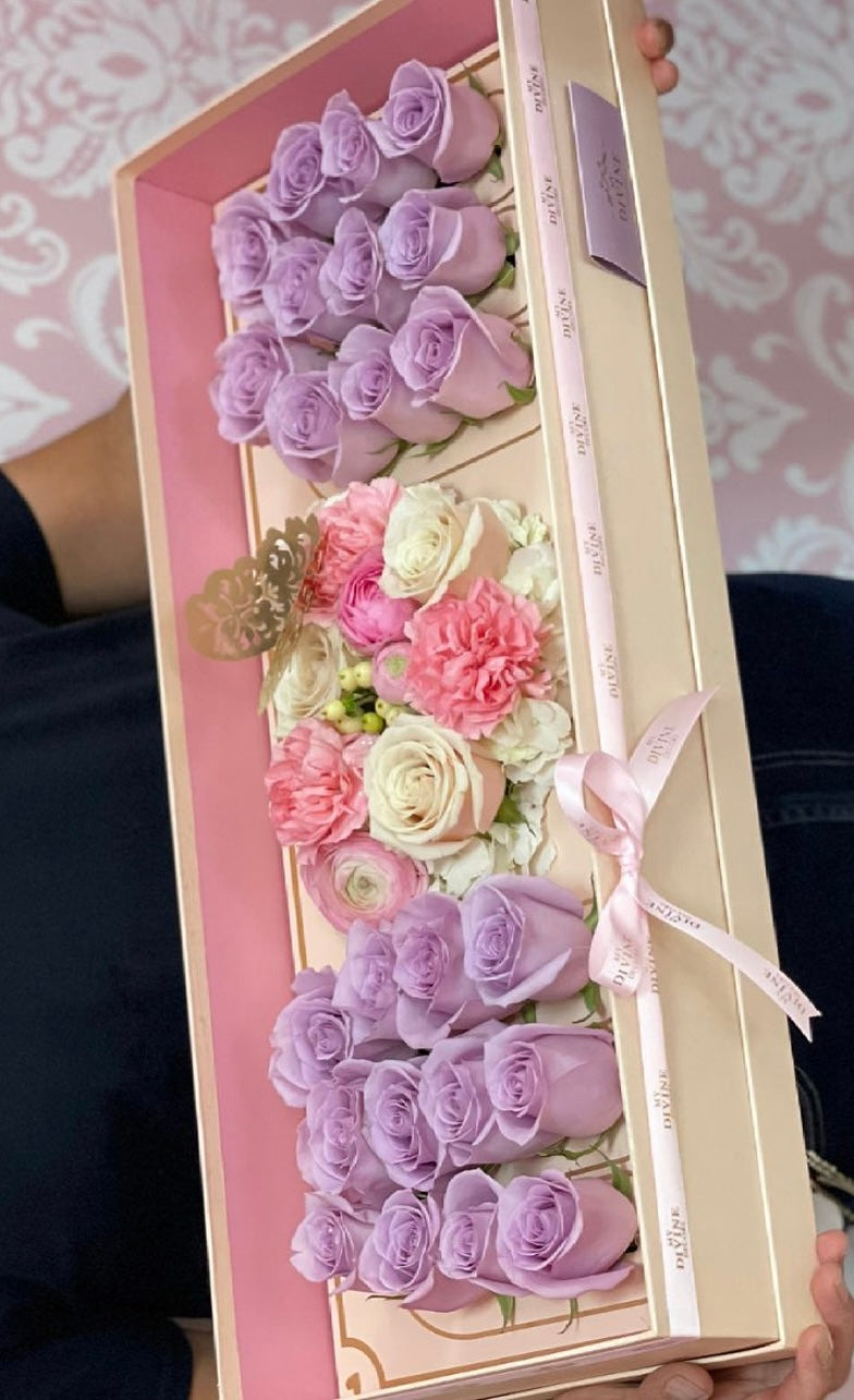 Lilac touches - Floral Fashion Boutique