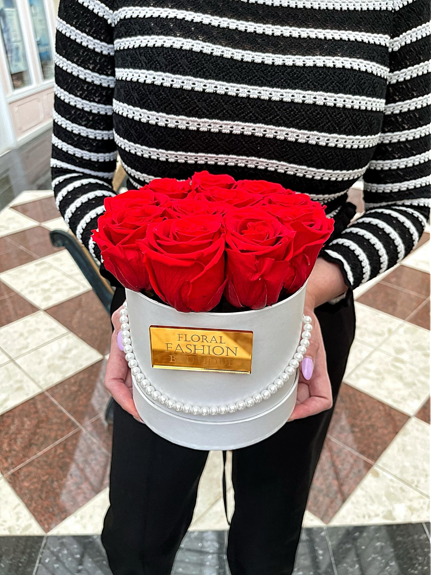 Red & white❤️ Roses can last up to 3 years - Floral Fashion Boutique