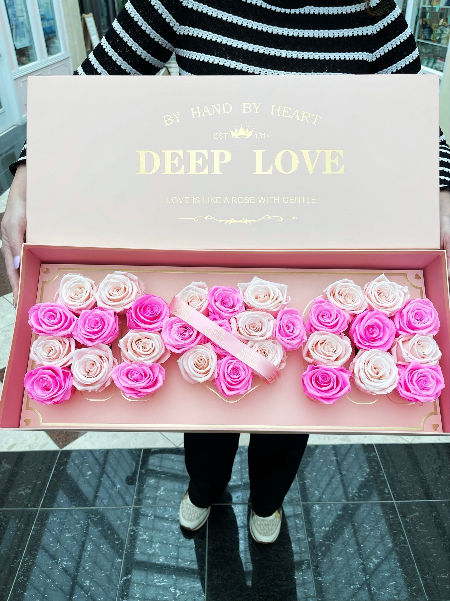 Mom deserves it đź’•Roses can last up to 3 years - Floral Fashion Boutique