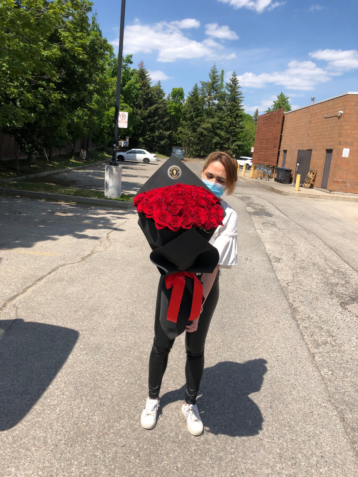 50 roses bouquet - Floral Fashion Boutique