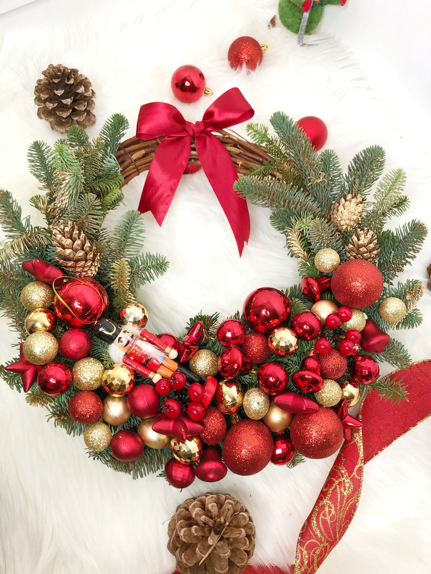 Christmas Wreath - Floral Fashion Boutique