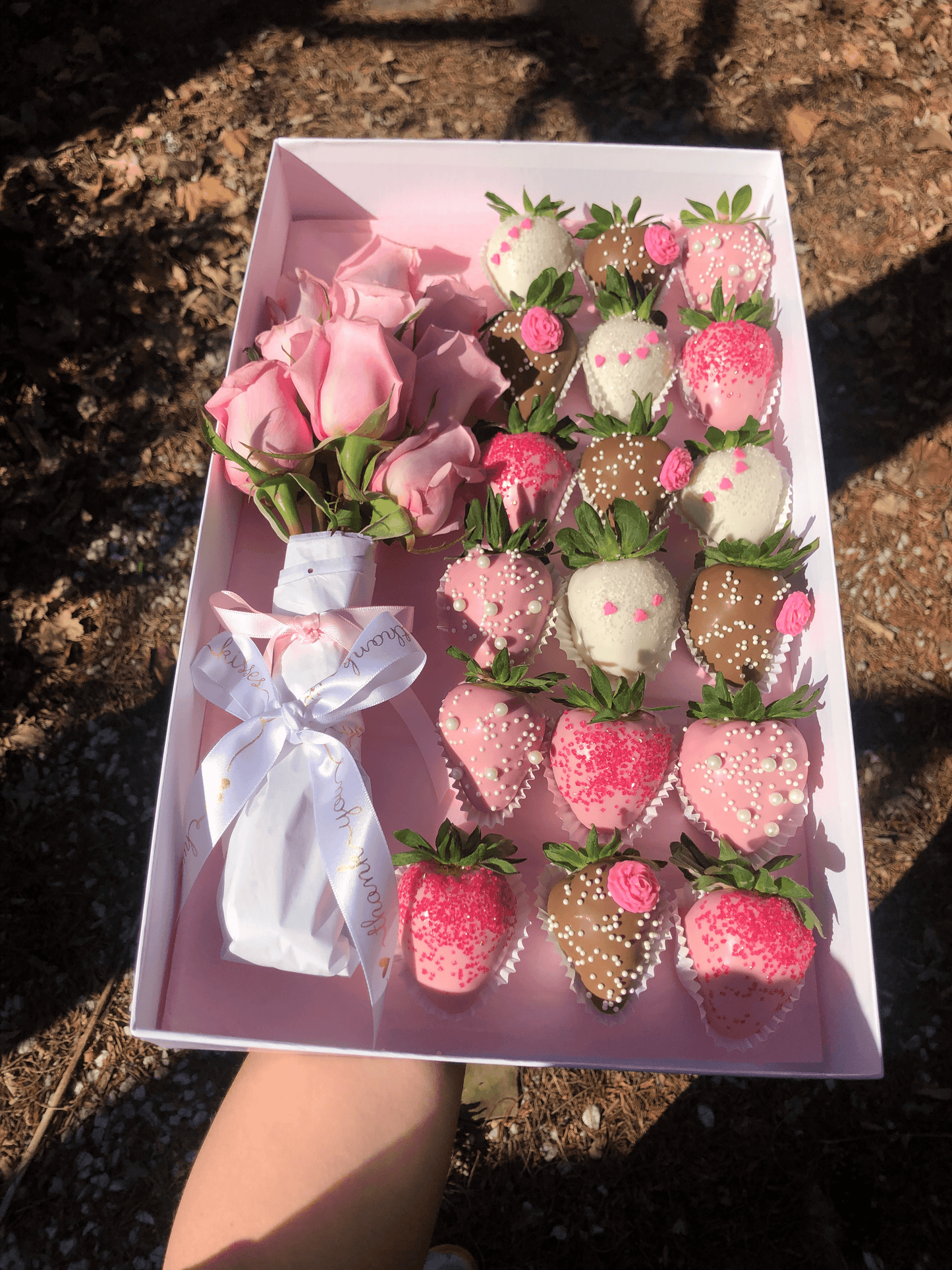 Rosa Pastel - Floral Fashion Boutique