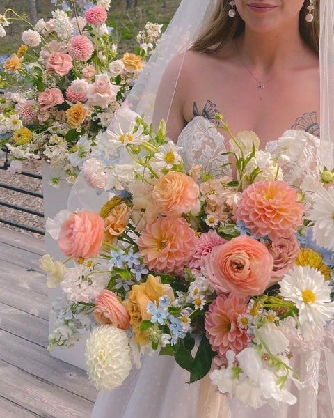 Bridal Bouquet Trends for 2024: A Floral Fantasy