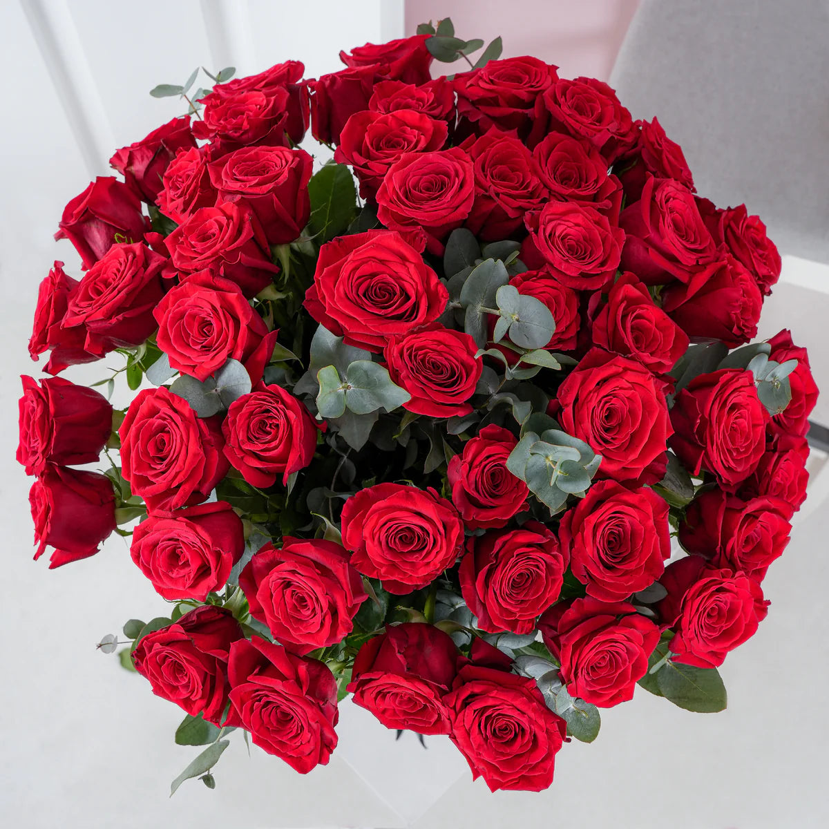 Valentine 50 roses in a vase - Floral Fashion Boutique