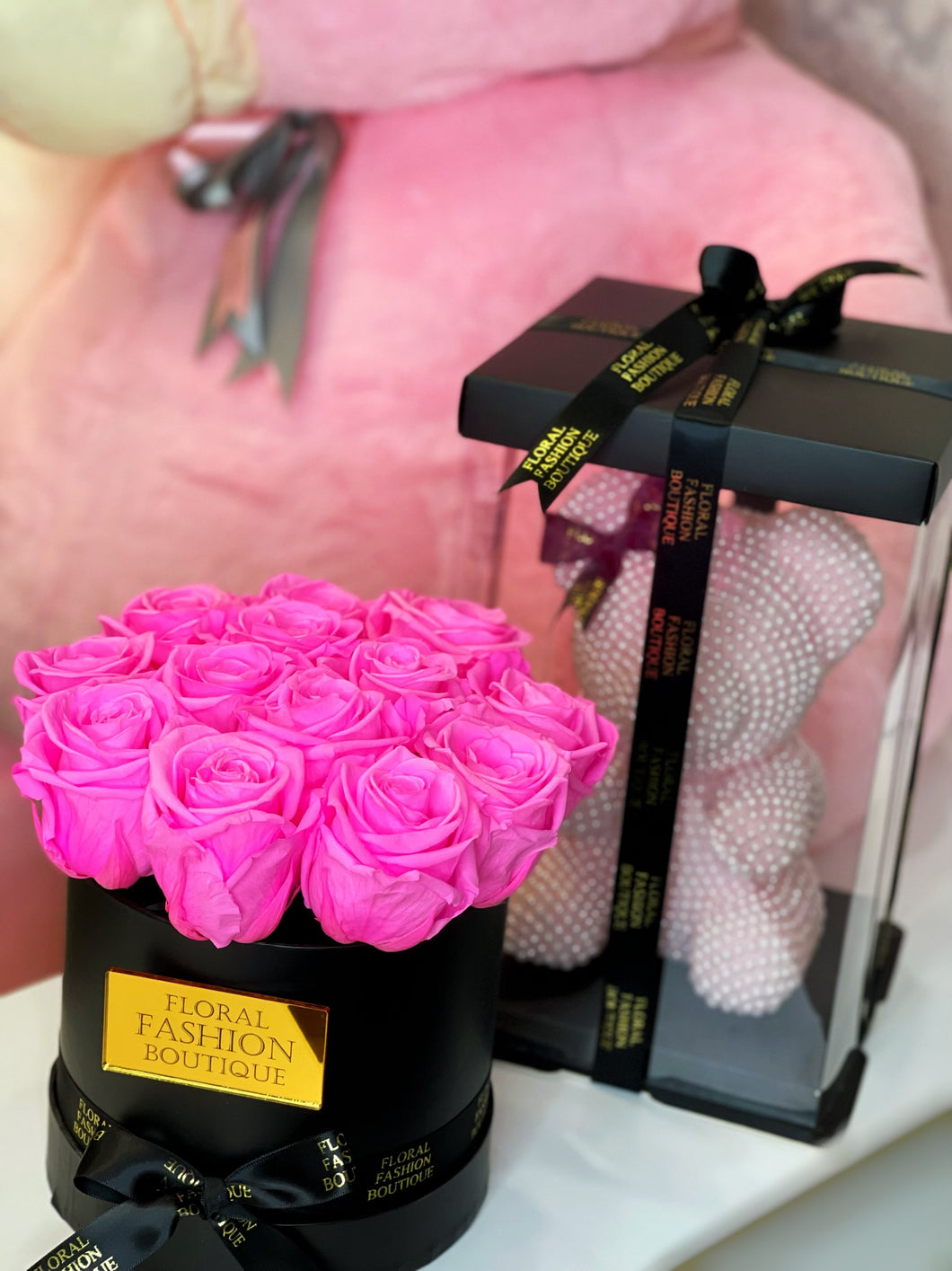 Dark pink set Roses can last up to 3 years
