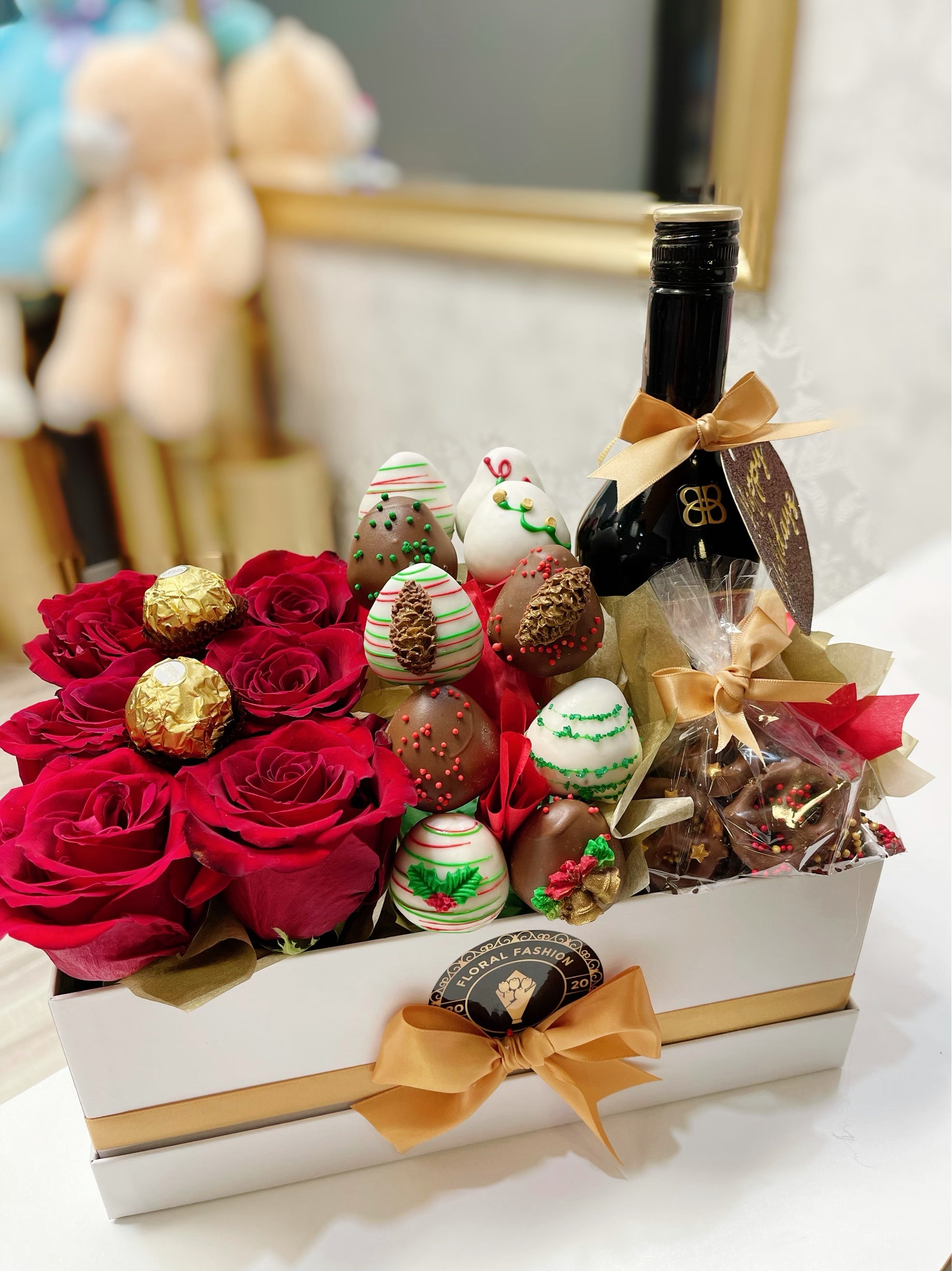 Holiday magic ✨ - Floral Fashion Boutique