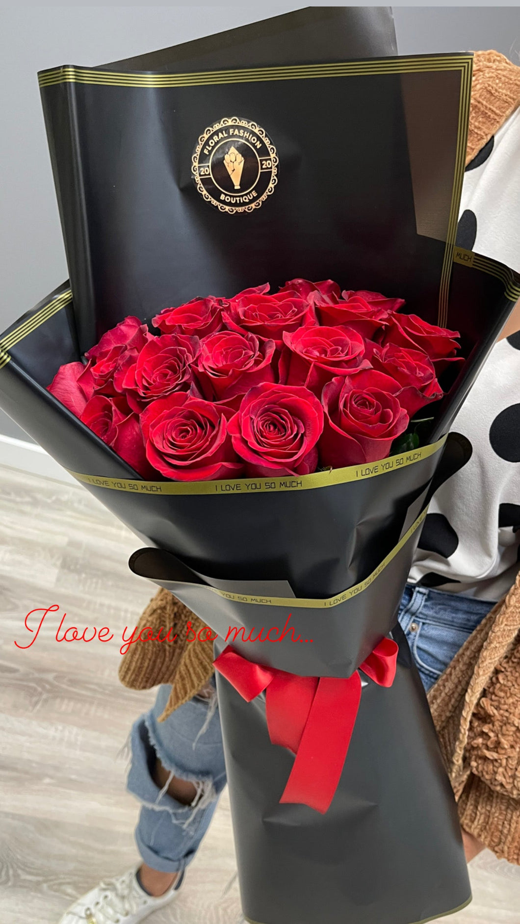 Bouquet with 20 fresh roses