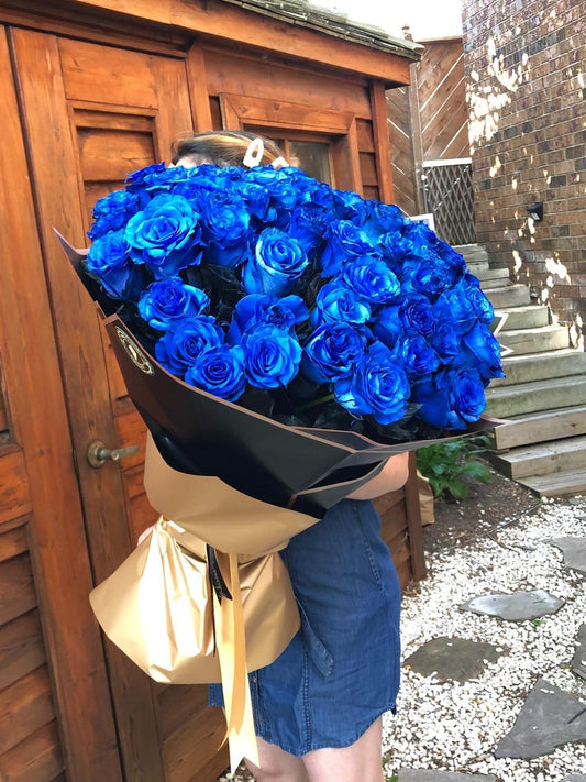 Royal blue Roses - Floral Fashion Boutique