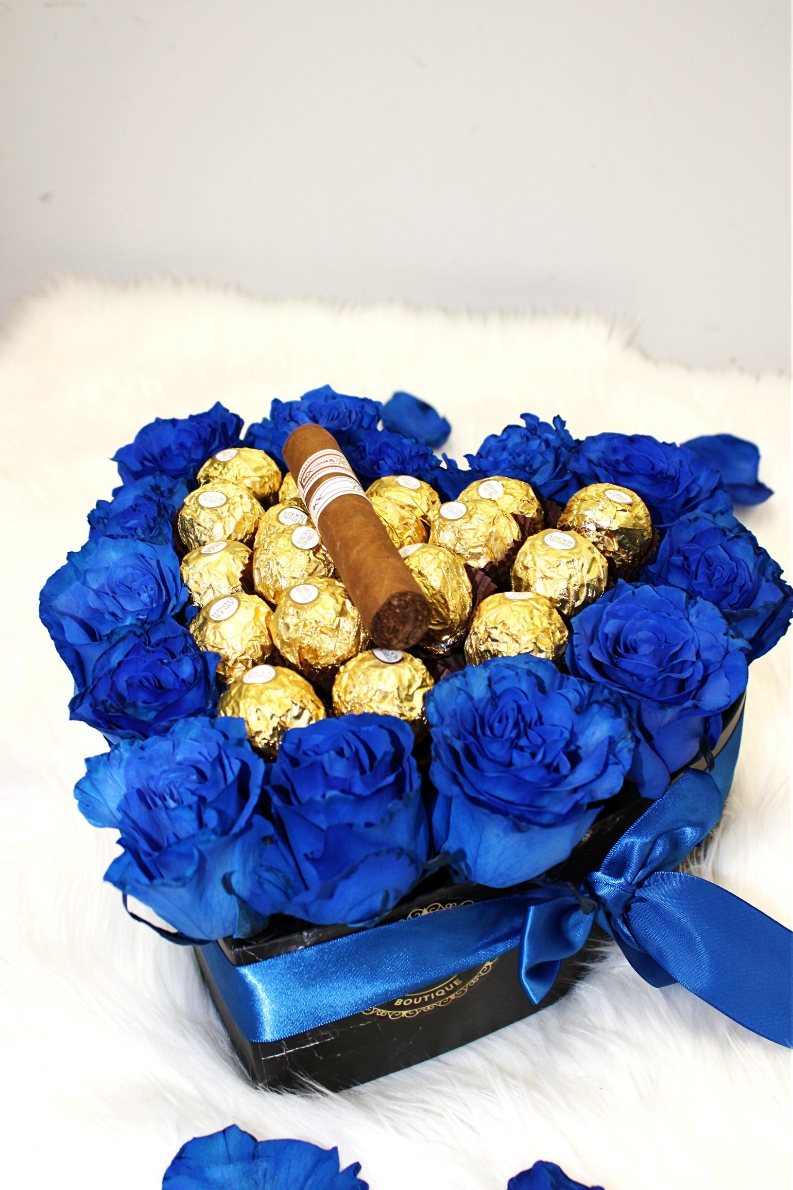 Blue Heart 💙 - Floral Fashion Boutique