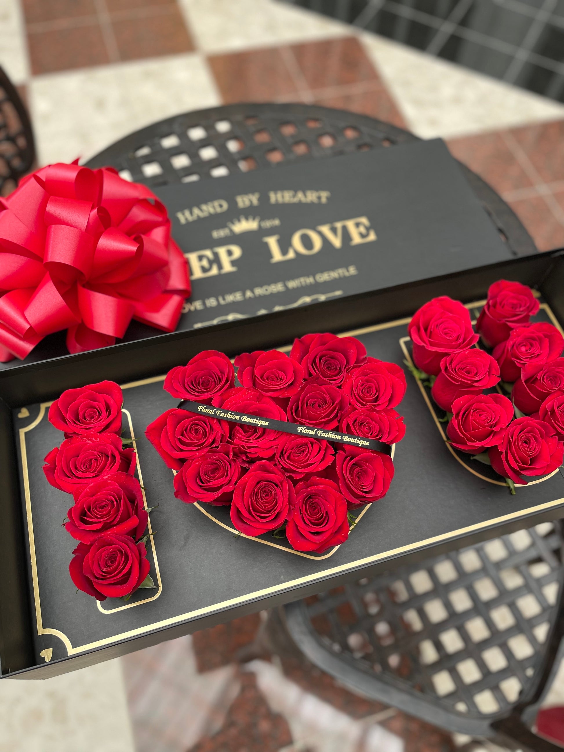 I love you! - Floral Fashion Boutique