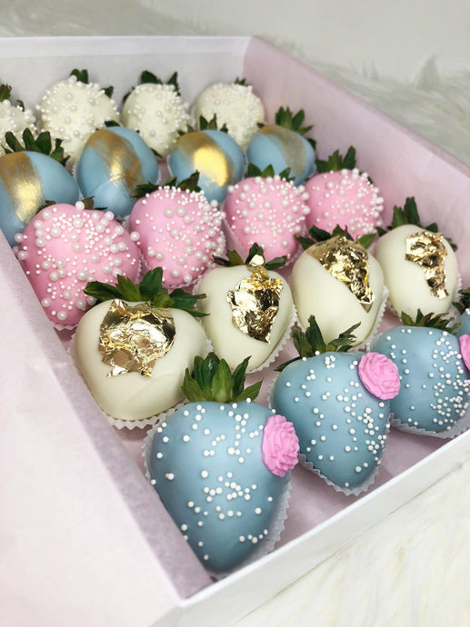 Baby blue - chocolate dipped strawberries - Floral Fashion Boutique