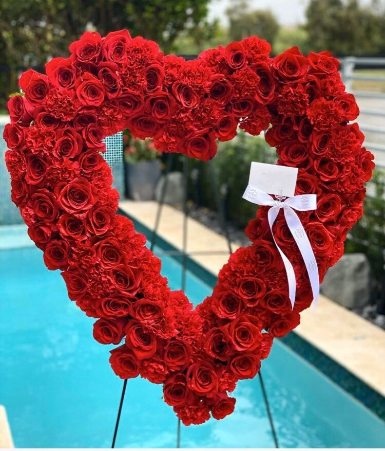 Red Heart Wreath - Floral Fashion Boutique