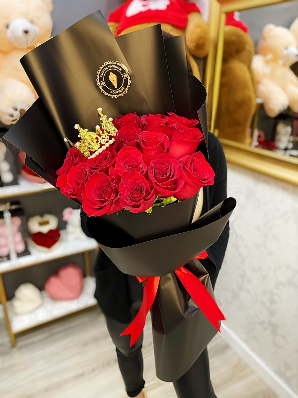 Queen Bouquet - Floral Fashion Boutique